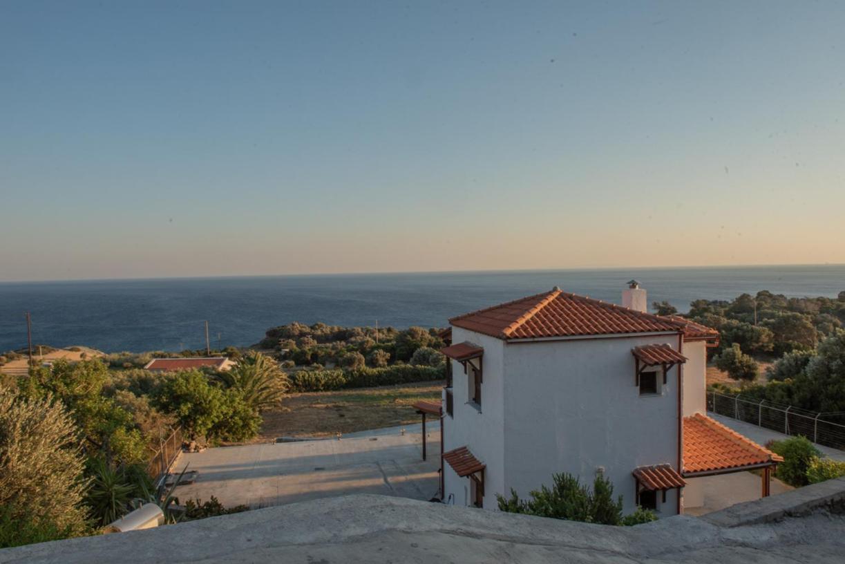 Ligres Beach - 2 Bedrooms Apartment Sea View Agia Paraskevi  Eksteriør billede